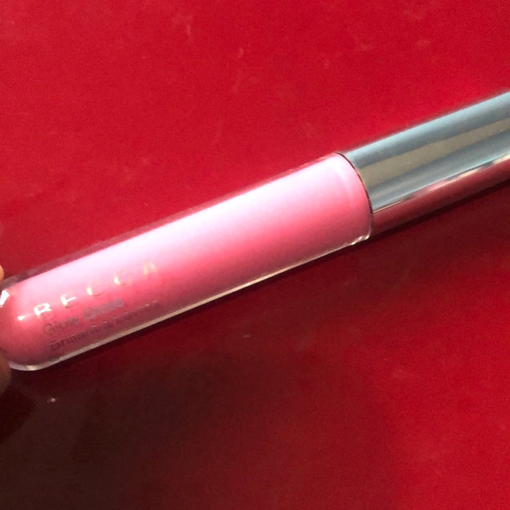 Becca glow gloss